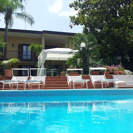 Villa Carmen On Etna Trecastagni Buitenkant foto