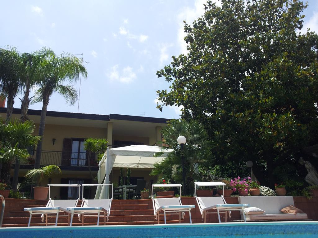 Villa Carmen On Etna Trecastagni Buitenkant foto